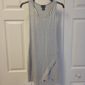 WET SEAL summer dresses. SMALL and MEDIUM sizes